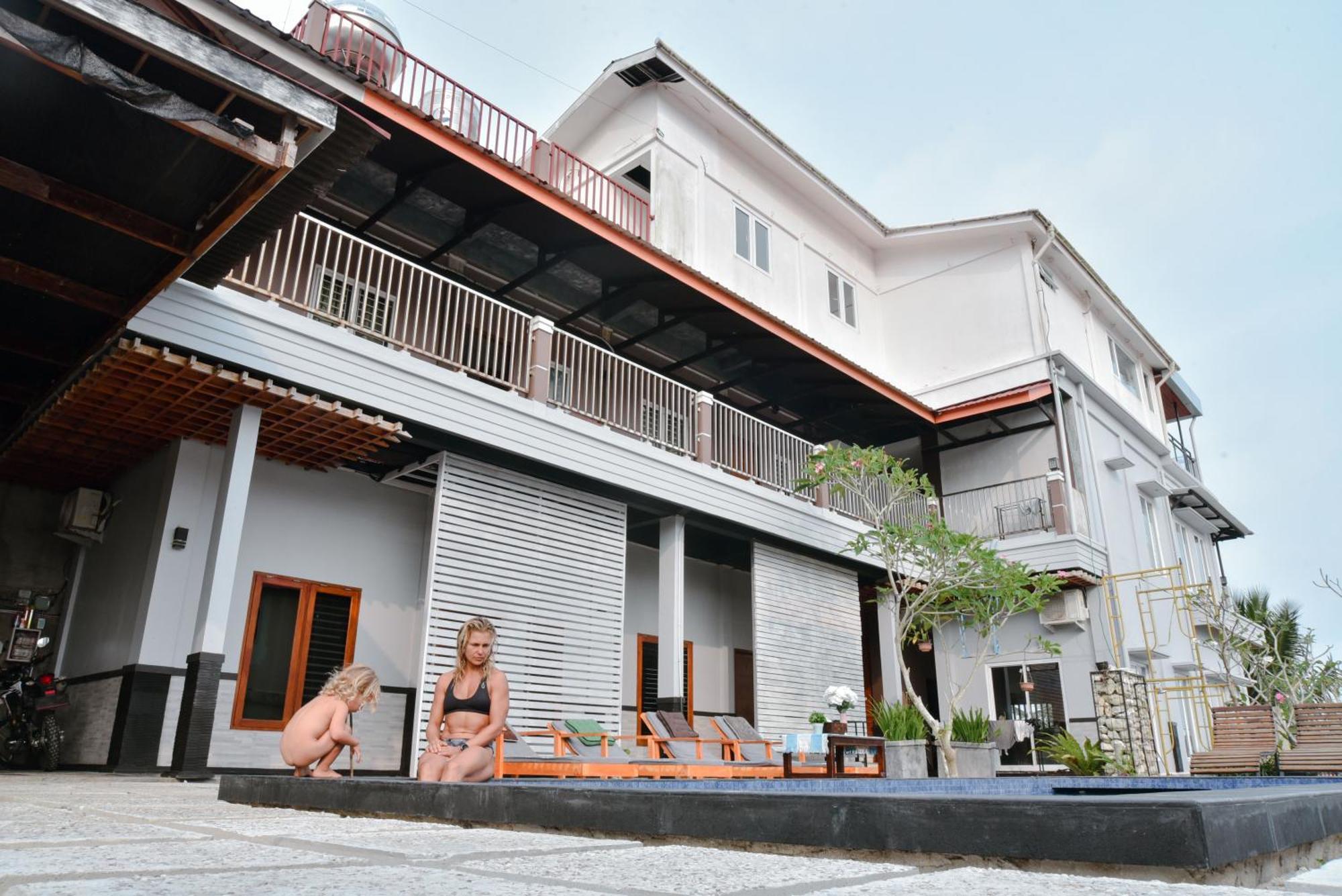 Oseda Nias Surf House Otel Hilibotodane Dış mekan fotoğraf