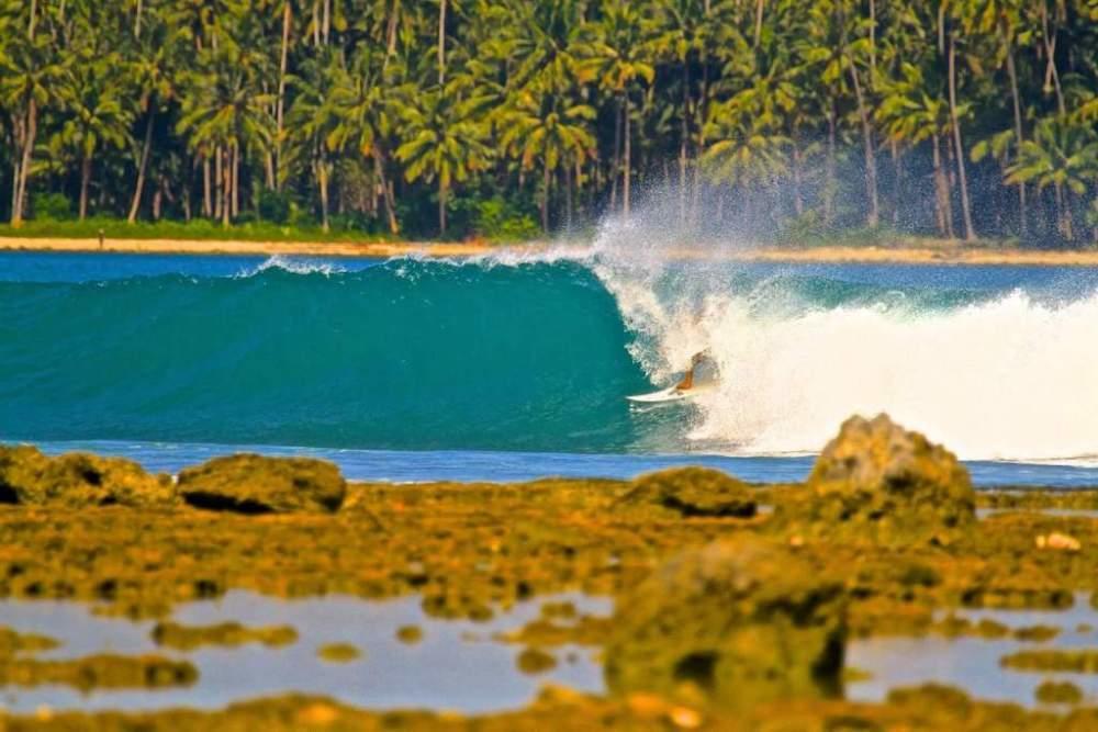 Oseda Nias Surf House Otel Hilibotodane Dış mekan fotoğraf