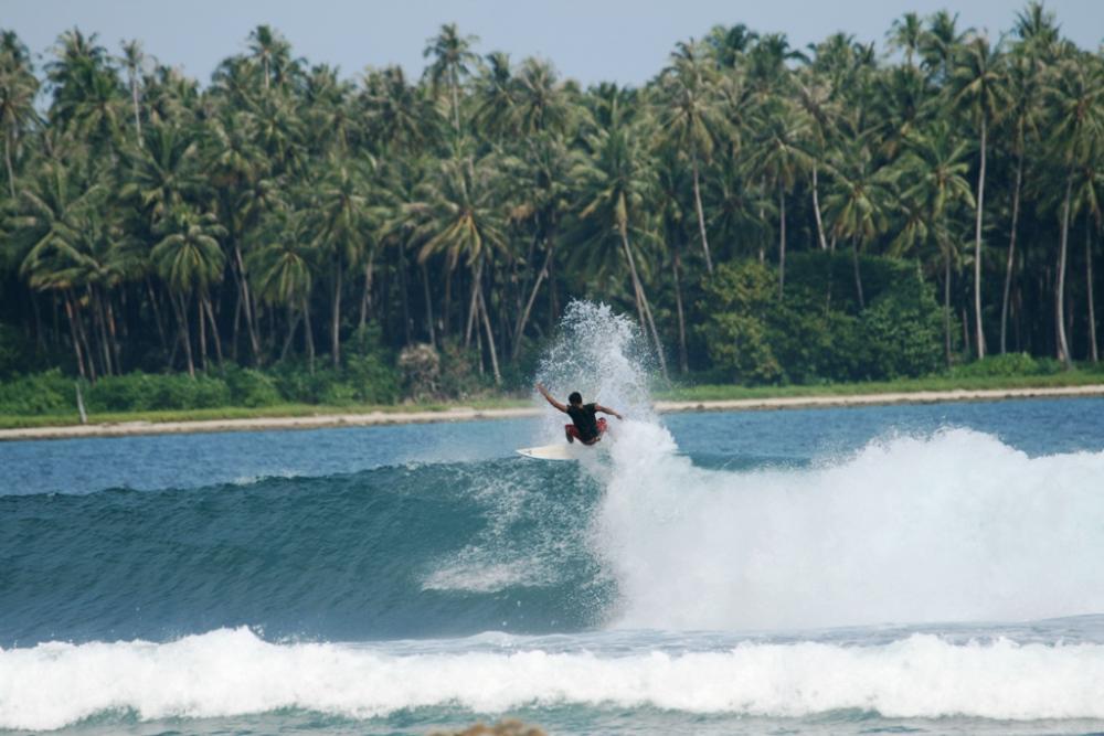 Oseda Nias Surf House Otel Hilibotodane Dış mekan fotoğraf
