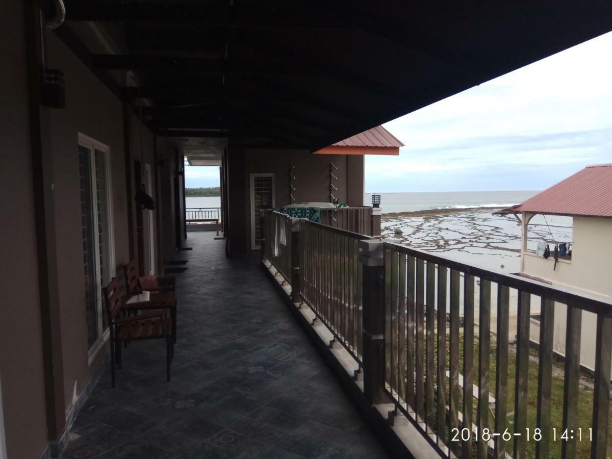 Oseda Nias Surf House Otel Hilibotodane Dış mekan fotoğraf