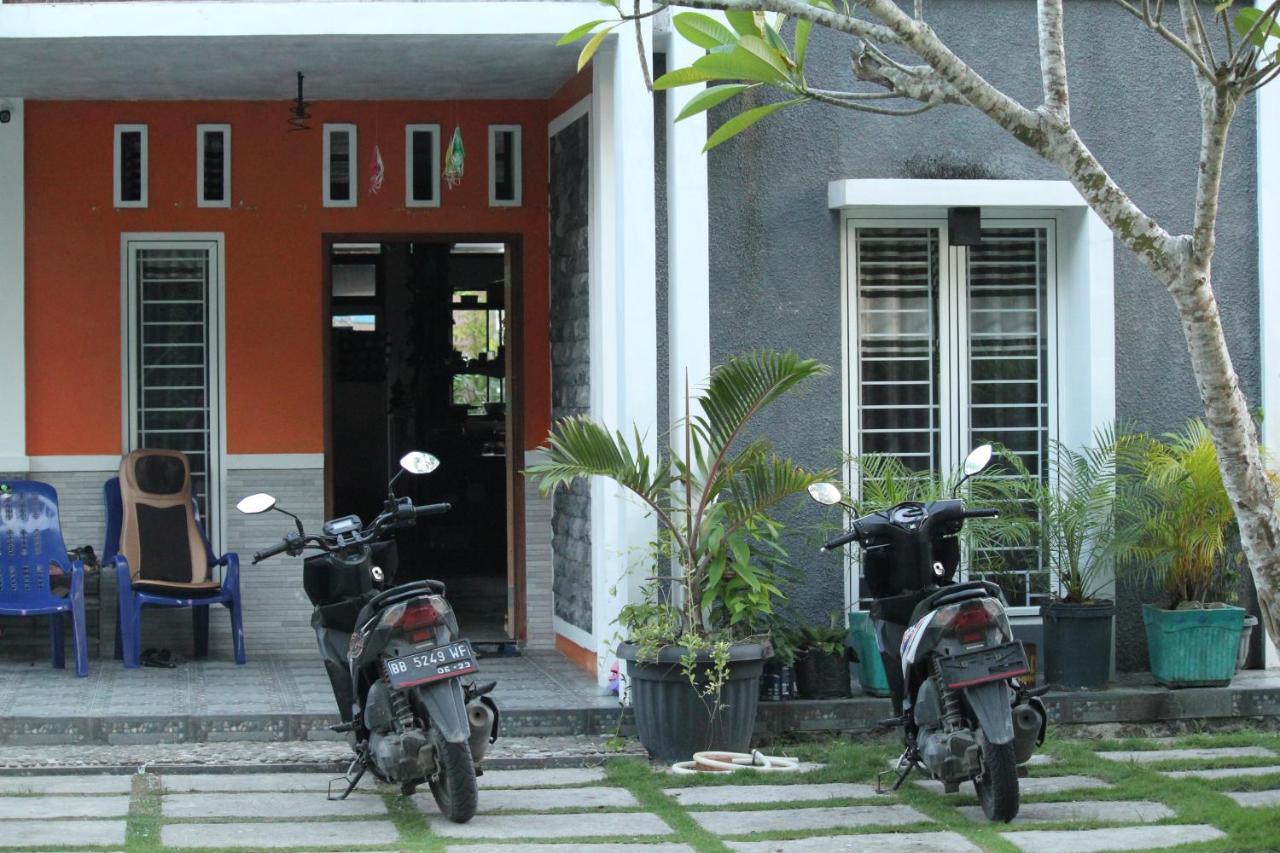 Oseda Nias Surf House Otel Hilibotodane Dış mekan fotoğraf