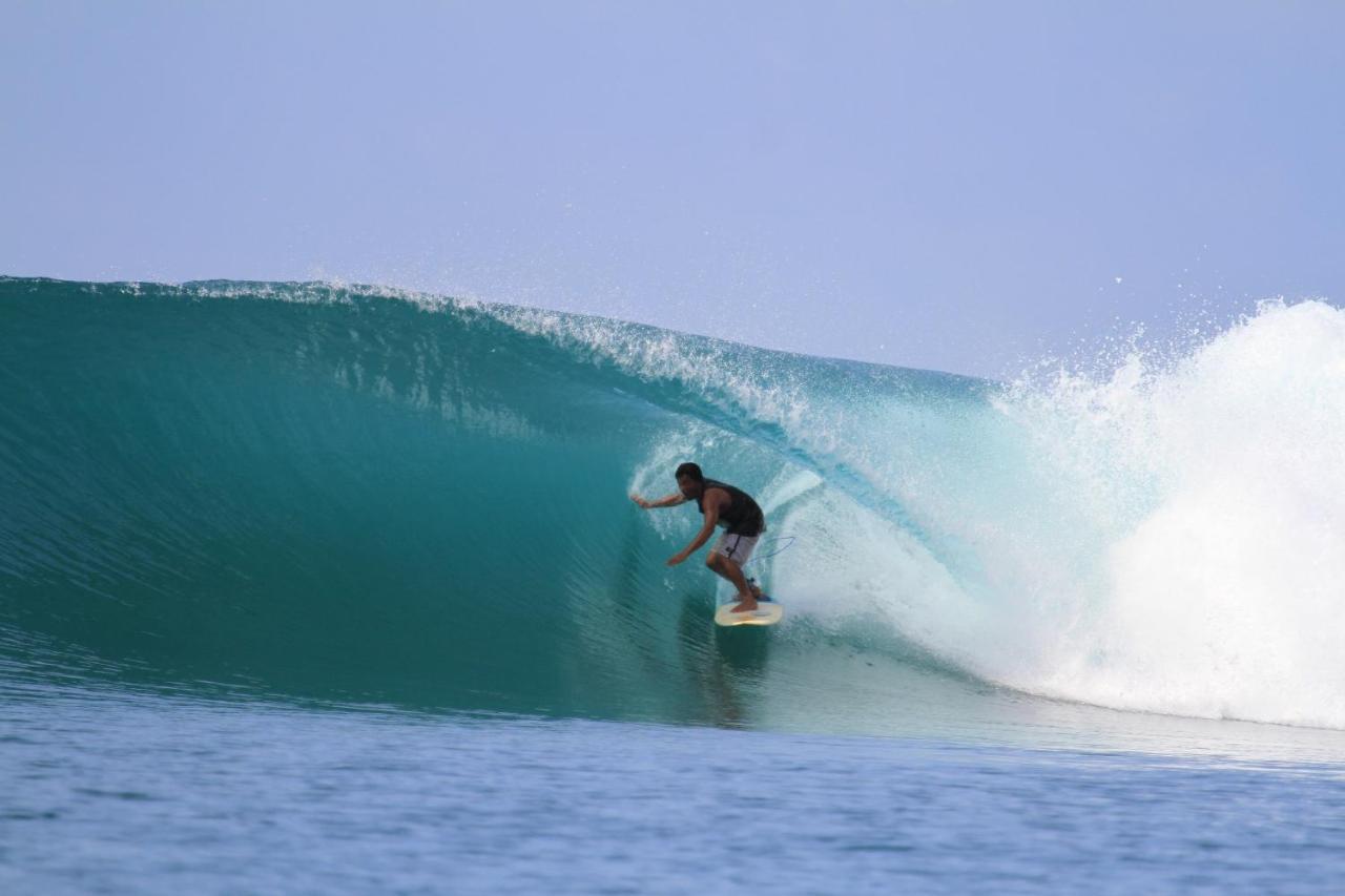 Oseda Nias Surf House Otel Hilibotodane Dış mekan fotoğraf